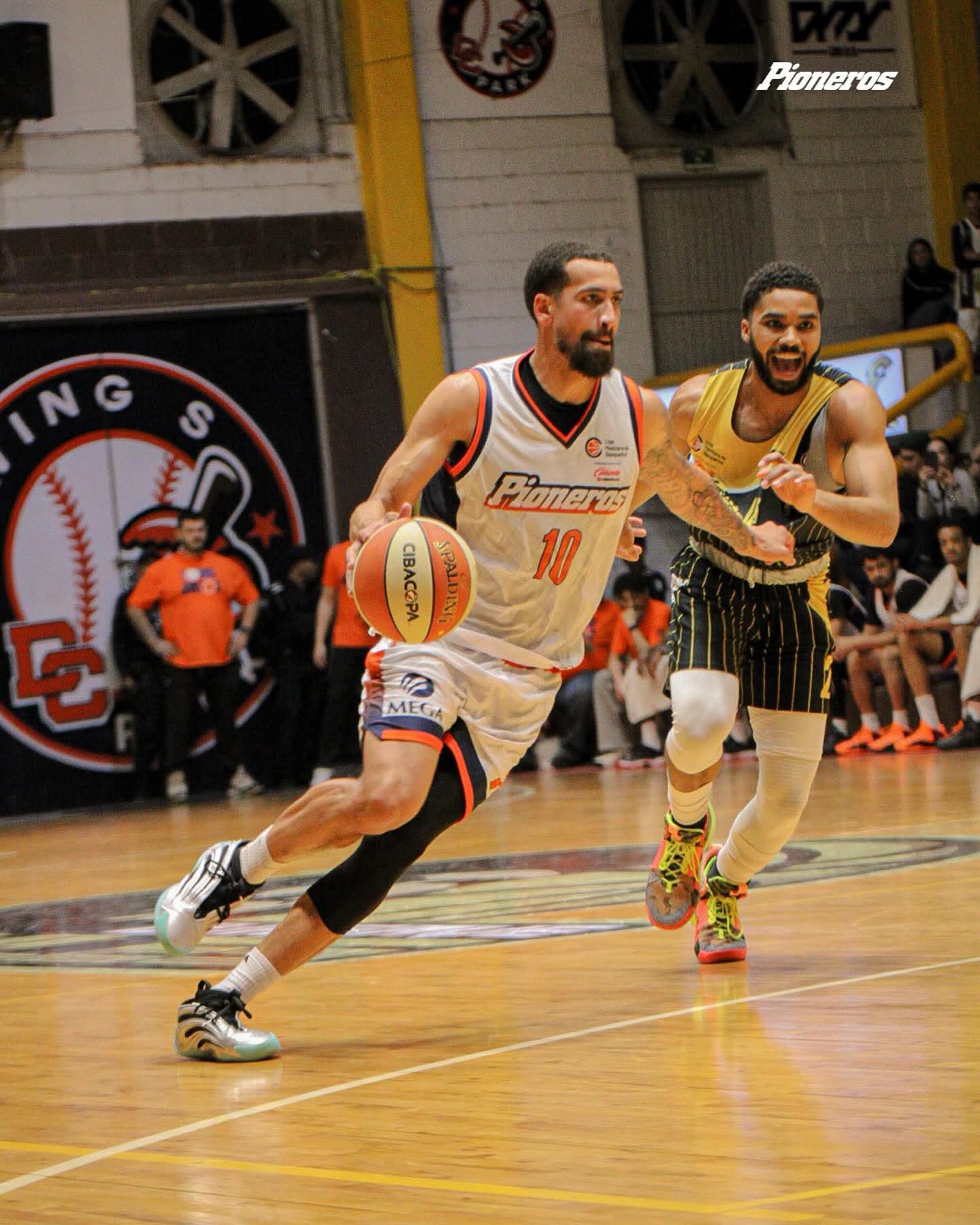 Pioneros cae en su visita a Guasave en duelo de la Copa DIF.